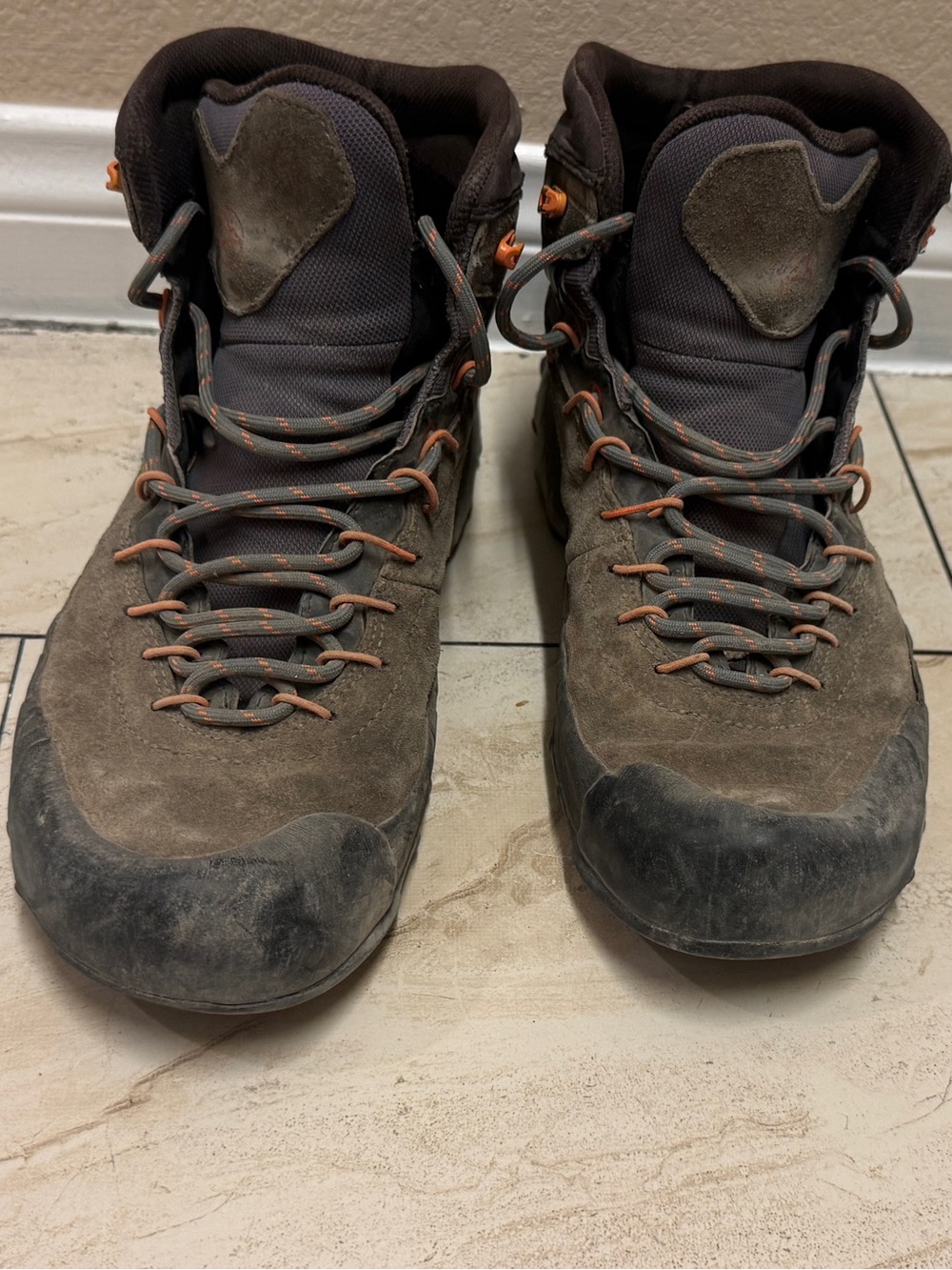 LA SPORTIVA Men's 10.5 TX4 Mid GTX Approach Boots Grey Orange Waterproof Hiking
